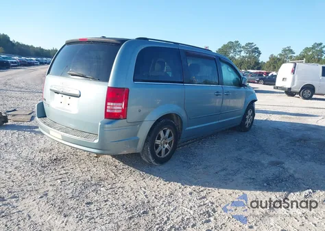 2008 Chrysler Town & Country Touring из США, поврежденный, VIN 2A8HR54P78R781607
